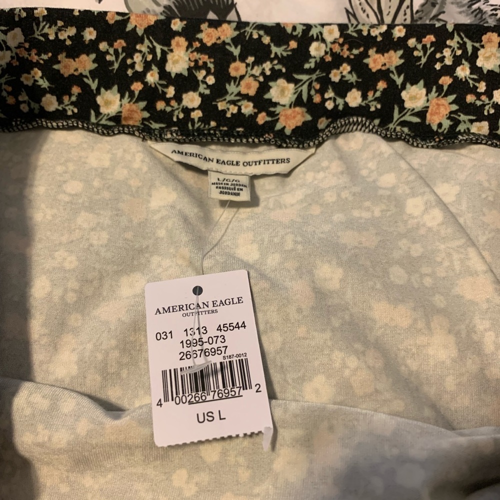 NWT AE maxi floral skirt with side slits - Picture 4 of 4